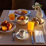 Hotel Fundador 3*