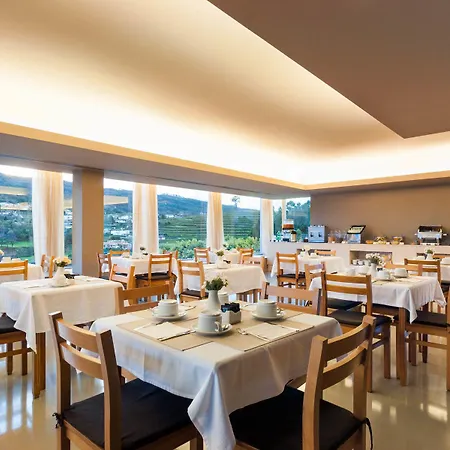 Fundador Szálloda Guimarães